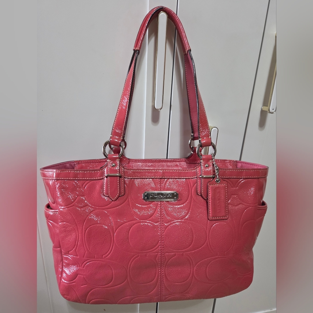 Coach Gallery Embossed Patent Leather Tote